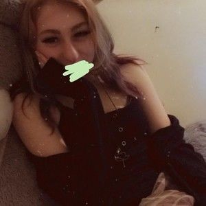 Meet your Posher, Alison